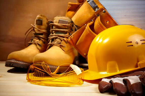 Three Advantages of Wearing Safety Gear in the Workplace