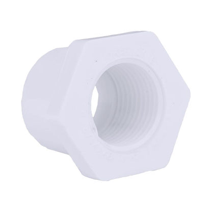 Pack of 25 Emery Jensen PVC pressure fittings, 3/4" spigot to 1/2" FPT SCH40, used for plumbing and irrigation connections.
