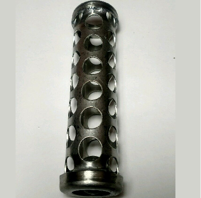 Titan Powrtwin Powrliner Mastic 0 Mesh sprayer accessory, showcasing the mesh filter component for optimal spray performance.