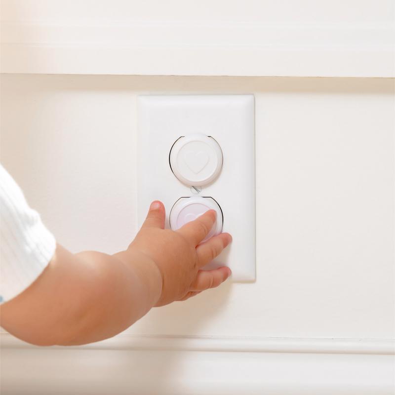 OUTLET SAFETY PLUGS 24PK