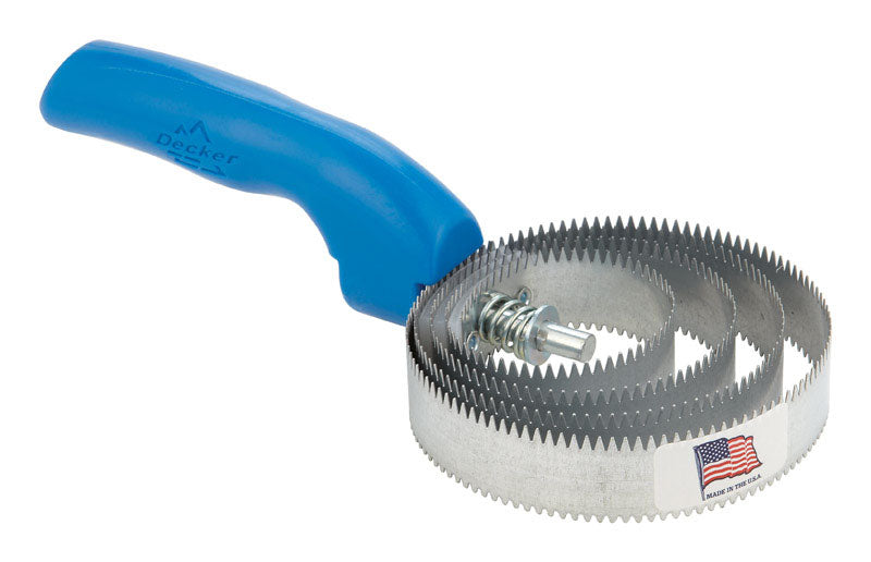 Emery Jensen 6-inch steel curry comb for farm animal grooming, flexible design for effective coat cleaning.