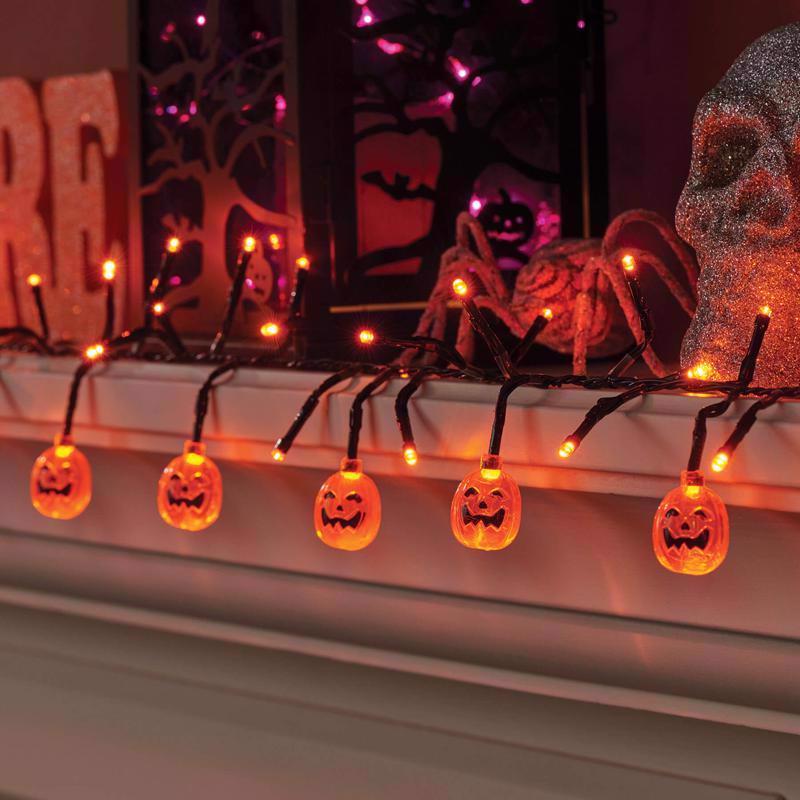 Emery Jensen 9-foot LED pumpkin-themed string lights for outdoor decoration, featuring bright orange LED bulbs.