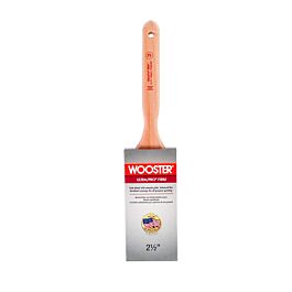 Wooster Brush F5117-2 1/2 Chip Brush